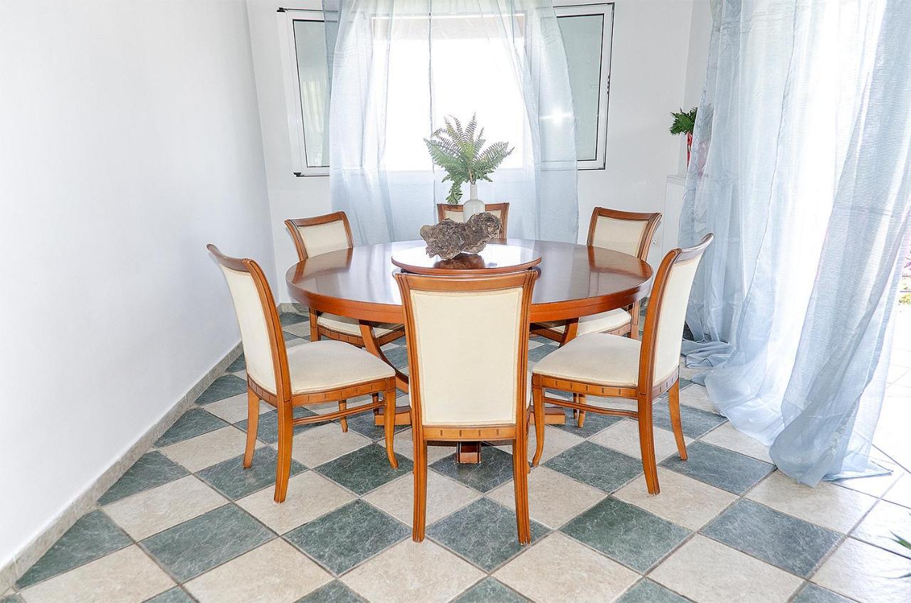 בוקארי Traditional Fishing Village Apartments מראה חיצוני תמונה