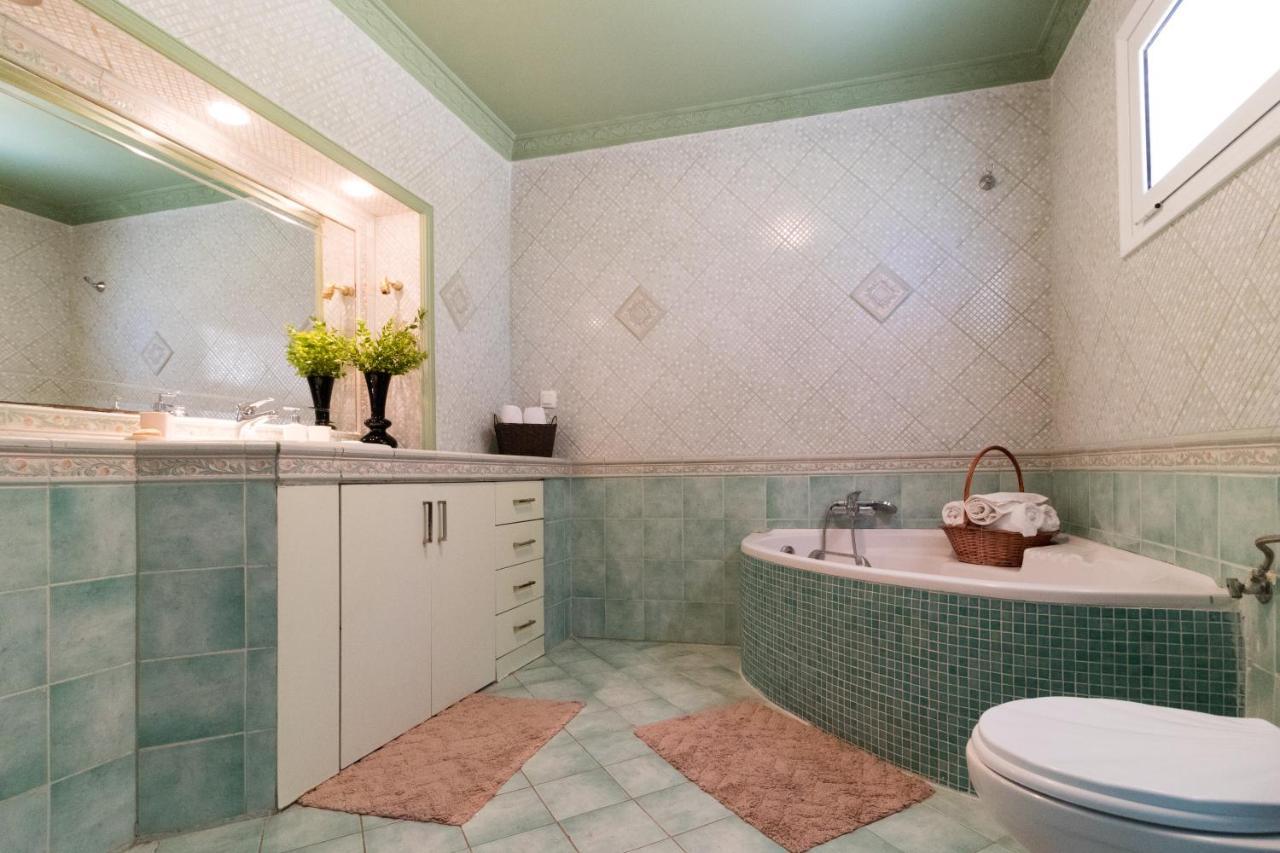 בוקארי Traditional Fishing Village Apartments מראה חיצוני תמונה