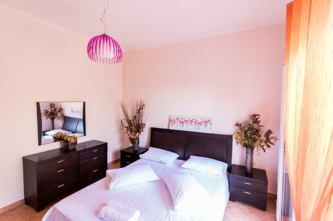 בוקארי Traditional Fishing Village Apartments מראה חיצוני תמונה
